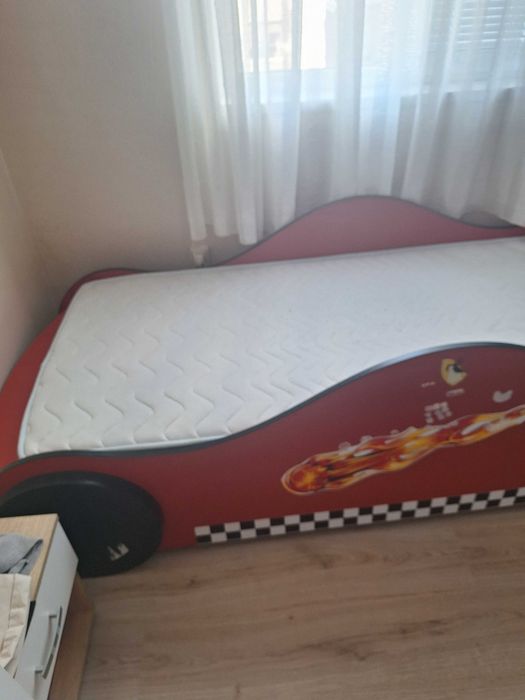 Легло кола за момче