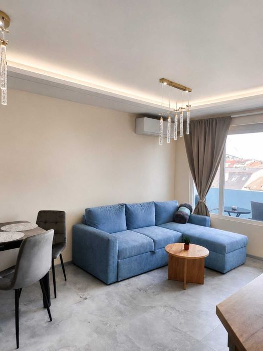 Уютен апартамент с морска гледка във Варна Mir Cozy Apartment