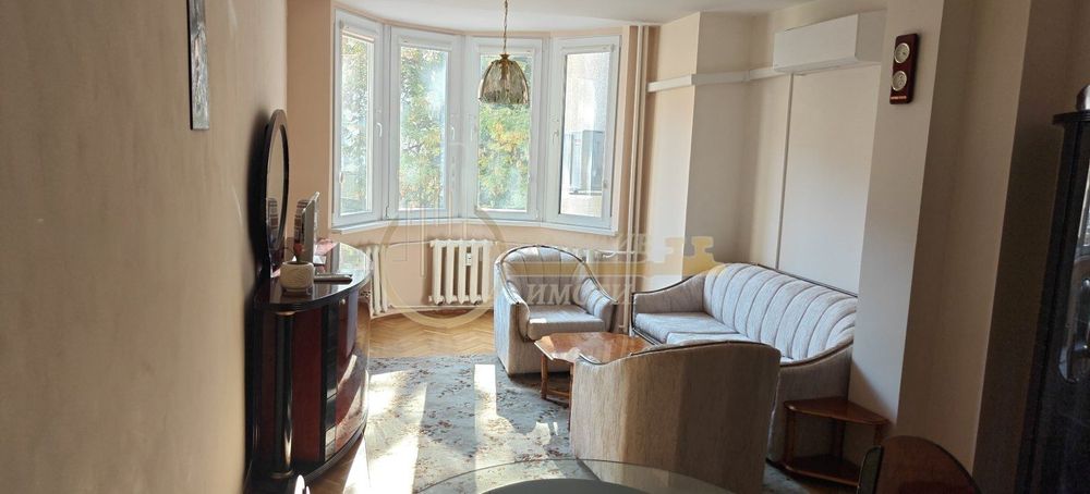 Дава се под наем Двустаен апартамент в София, Център - 75 кв.м за 620 € - Снимка #1