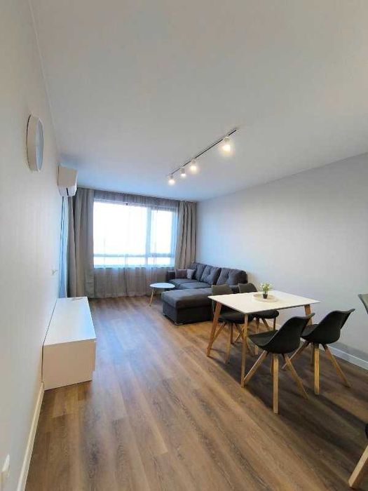 Дава се под наем Двустаен апартамент в Бургас, Център - 65 кв.м за 510 € - Снимка #8