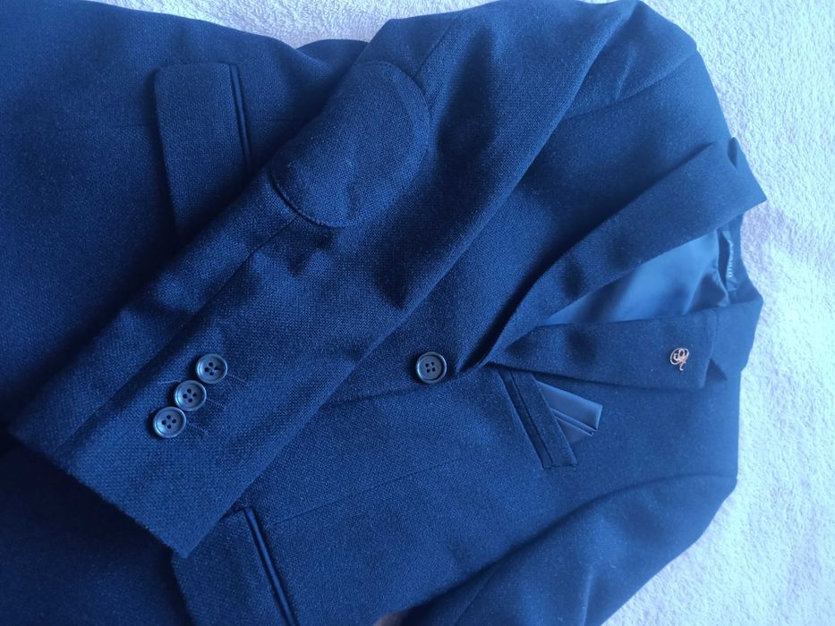 Продам костюм на мальчика