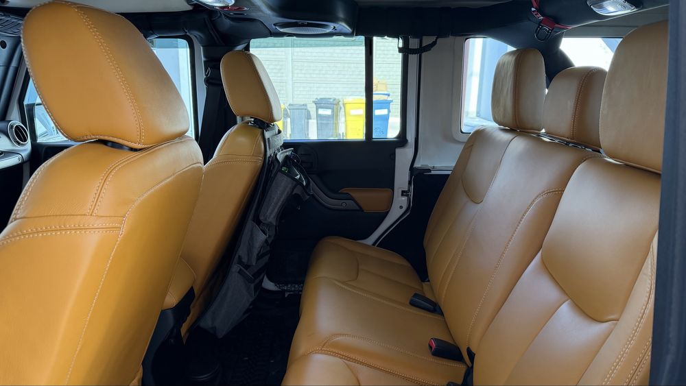 De vanzare jeep wrangler moab edition