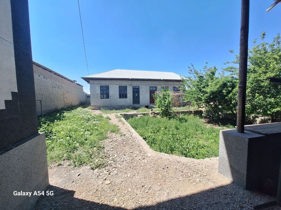 Ховли сотилади Кармана туманида