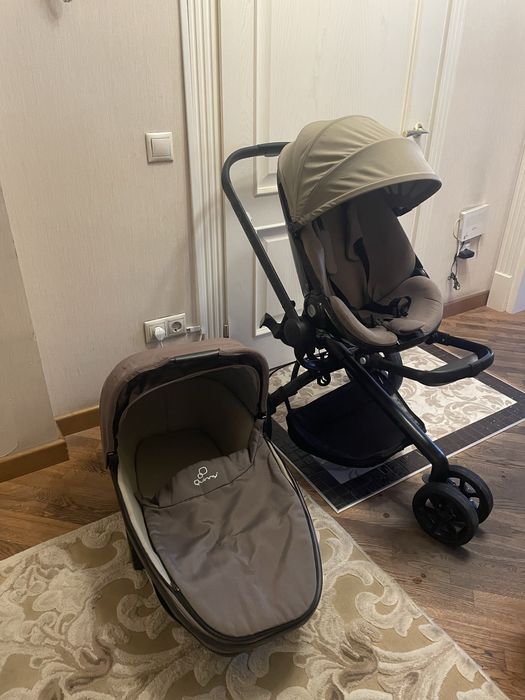 Коляска  quinny!! Продам срочно !!!