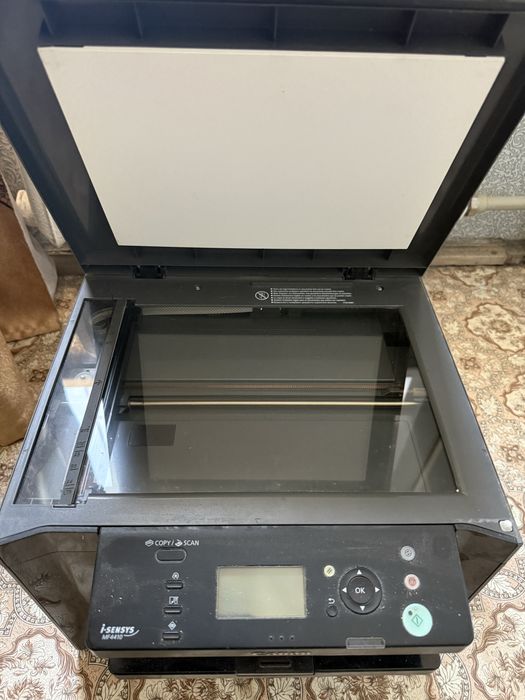 Продается принтер/скан Canon i-sensys MF4410