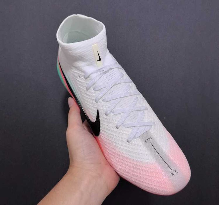 Ghete de fotbal Nike Mercurial Vapor 16