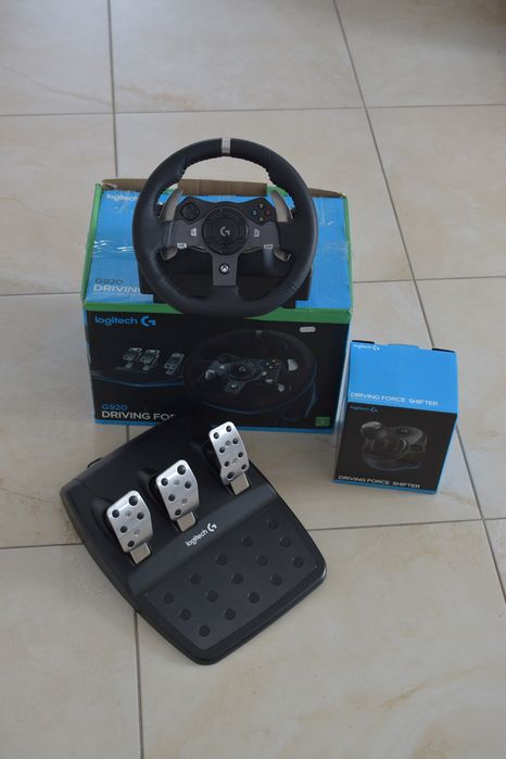 Volan Logitech G920 Driving Force (Xbox / PC) + Schimbător Driving Force Shifter – Pachet Complet, Cutie Originală