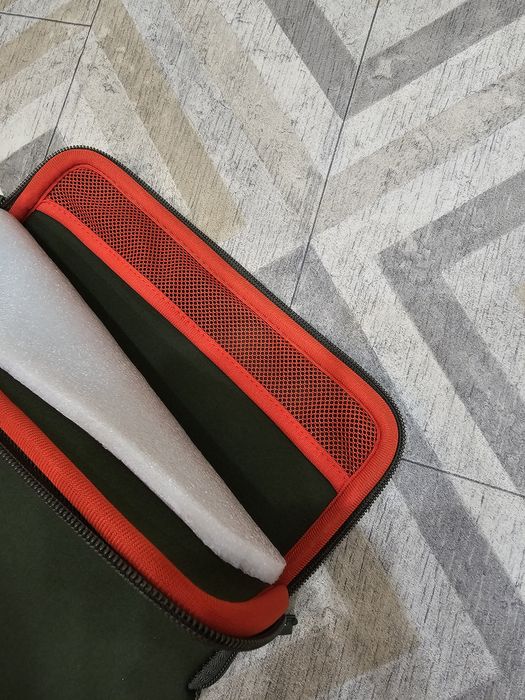 Чехол для MacBook 13 Ipad Ipad pro RIVACASE