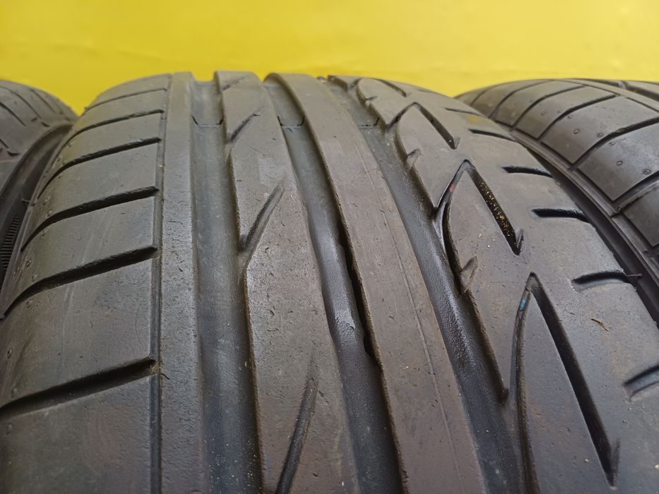 Шины 225/50 R17 Bridgestone комплект.