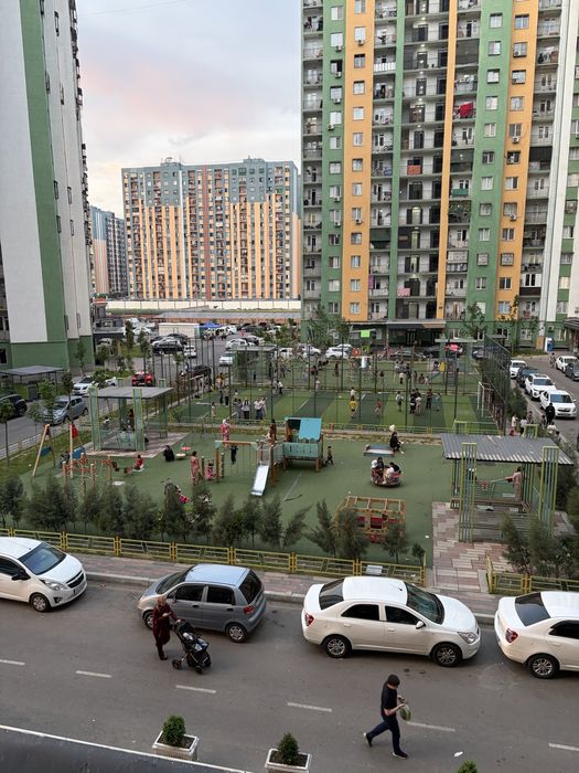 Прдается срочно квартира Янги Дархан