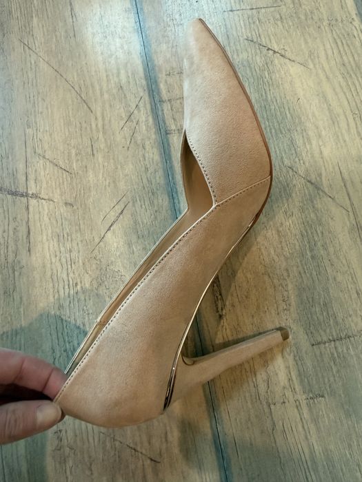 Официални обувки