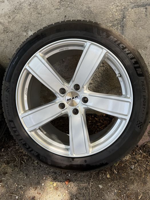 Джанти с гуми 295/40/21