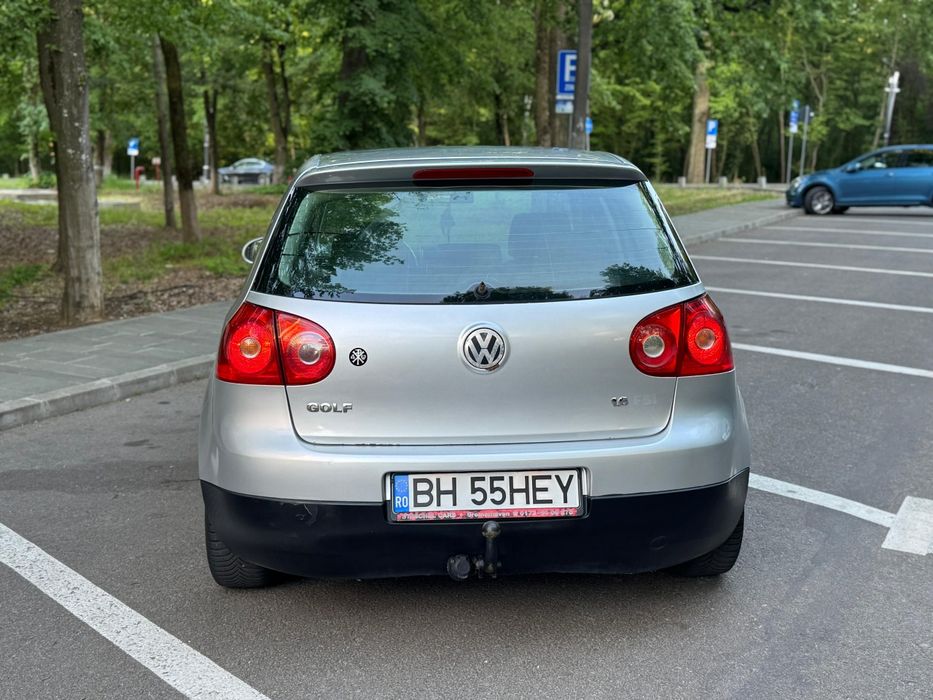 VW Golf 5 | 1.6 FSI (115 CP) | 6 Trepte | Navigație & Climatronic