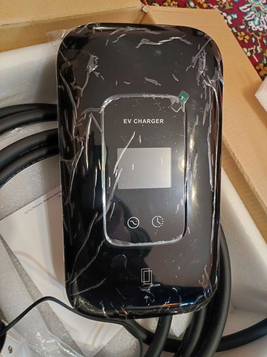 Трифазна зарядна станция за електромобили, 22 кW, нова, с Wi-fi