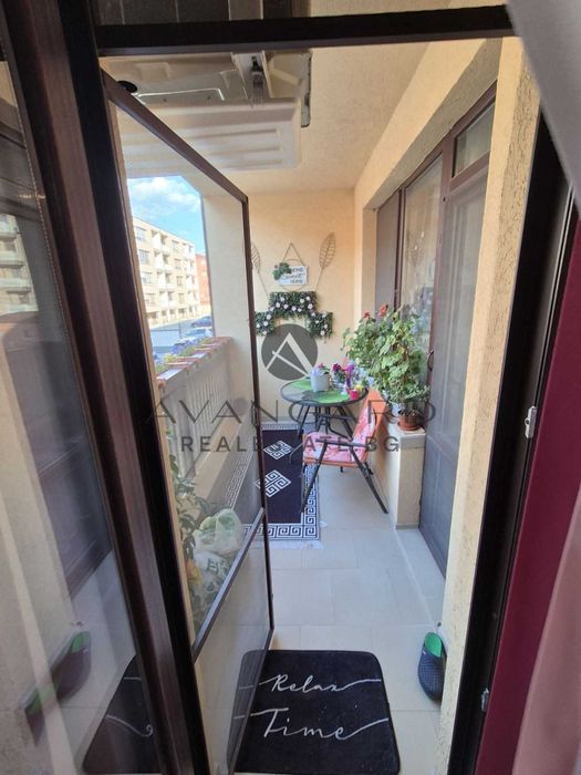 Продава се Тристаен апартамент в Пловдив, Остромила - 120 кв.м за 1550 €/кв.м - Снимка #10