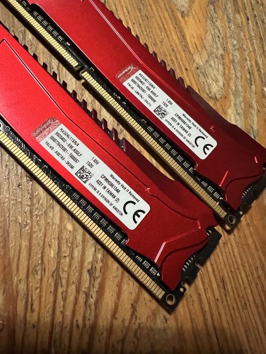DDR3 4GB-2400Mhz x4 HyperX Savage