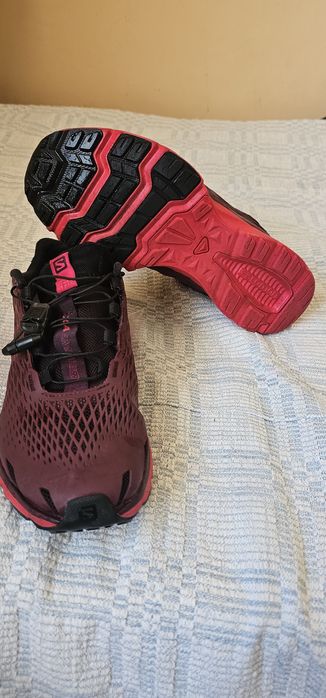 Converse кецове , Salomon маратонки