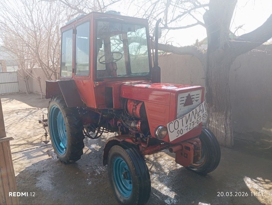 Т - 25  Тирохтир сотилади холати йахши юриб  турибди ишга йарокли