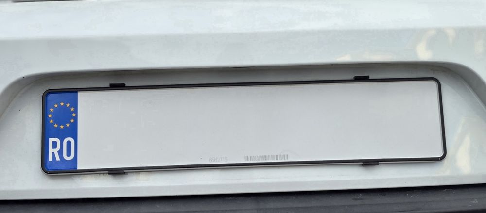 Set suporti placute numar inmatriculare auto, slim