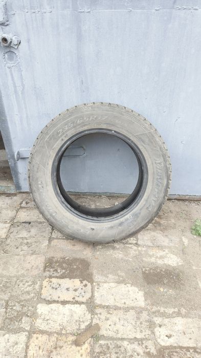 Продам Зимние шины