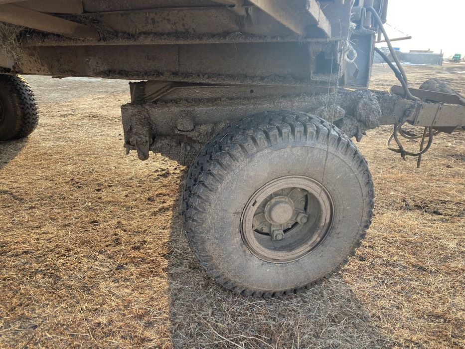 Продам прицеп ПТС-12