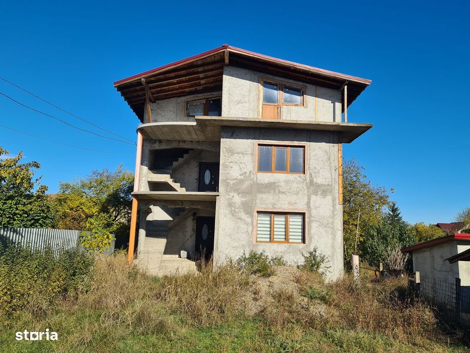 Vila P+1+M Adjud - zona foarte buna