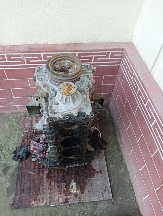 Isuzu mator sotiladi