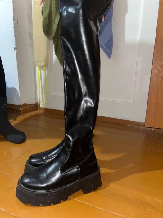 Черные ботфорты 35-го размера