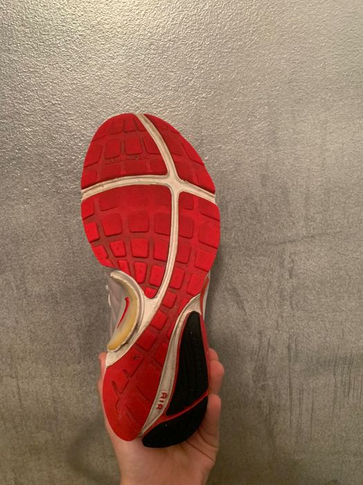 Nike air presto comet red