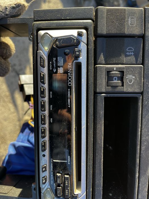 Привозная магнитола Kenwood с Германии
