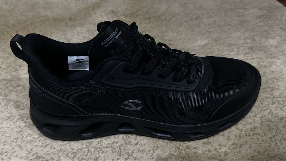 Спортивные кроссовки HOBIBEAR