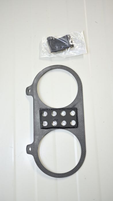 Carcasa ceas de bord carbon Ducati Performance Monster 600 750 900