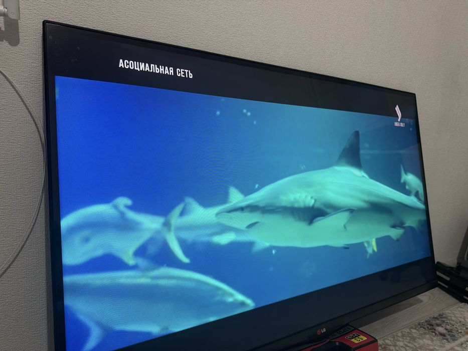 Телевизор LG smart tv