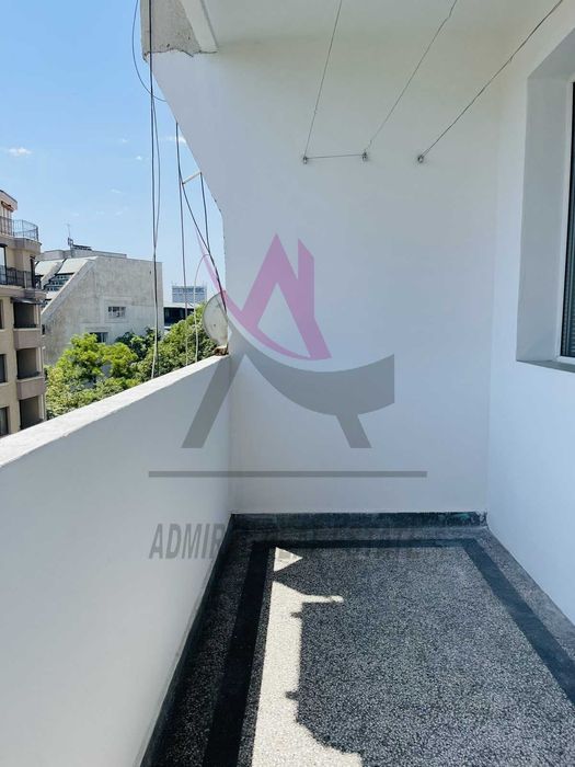 Дава се под наем Тристаен апартамент в Варна, Червен площад - 66 кв.м за 614 € - Снимка #6