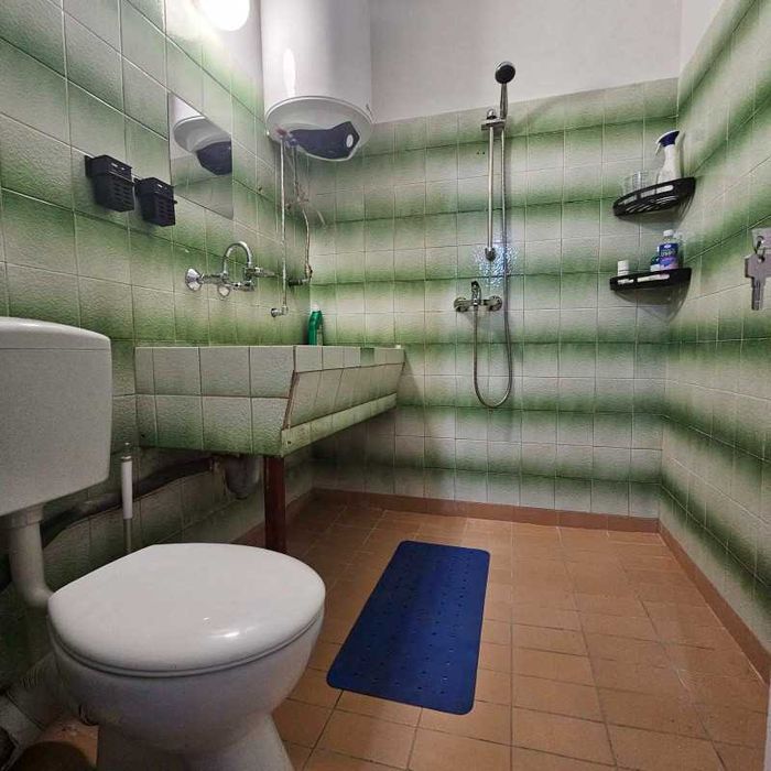 Дава се под наем Двустаен апартамент в Русе, Родина 2 - 65 кв.м за 359.04 € - Снимка #10