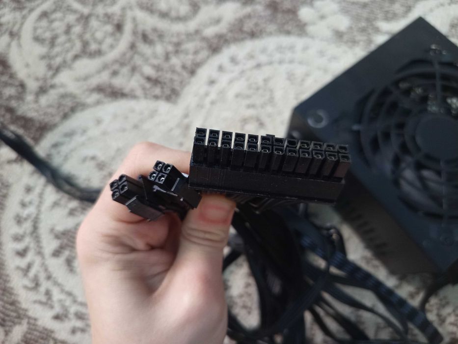 Sursăr  550W ATX Anima APB550 power supply, certificare 80 Plus Bronze.