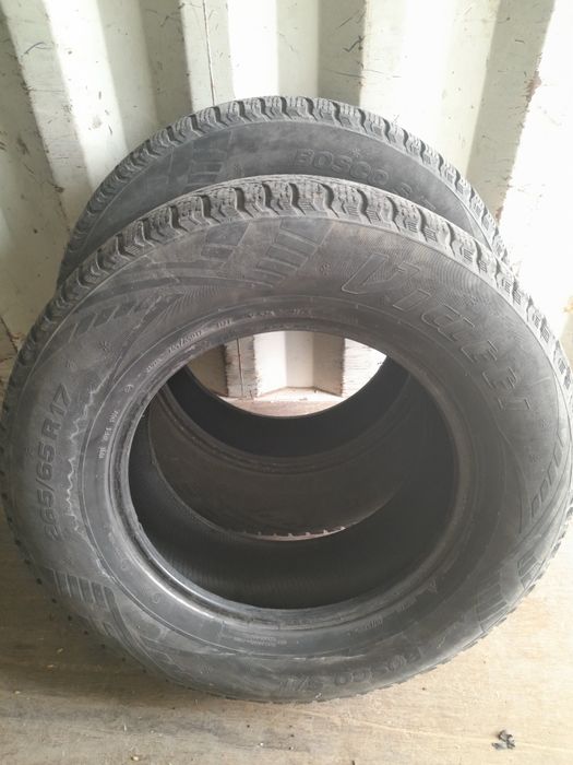 Продам зимние шины на 17