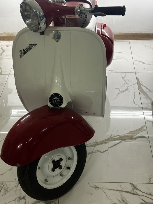 Продам шесть мотороллеров в идеальном состоянии по одному не продаётся