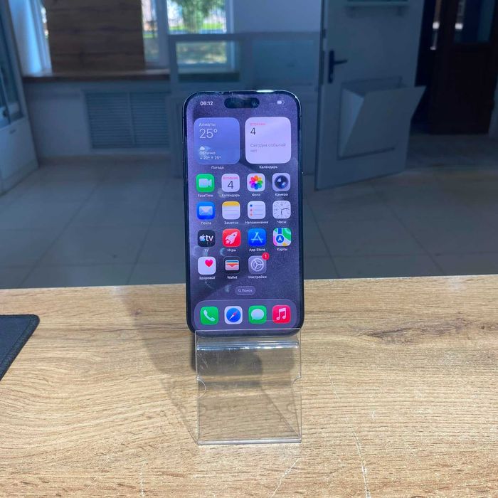 К162\Сотовый телефон Apple IPhone 15 Pro 256 Gb\SK157804