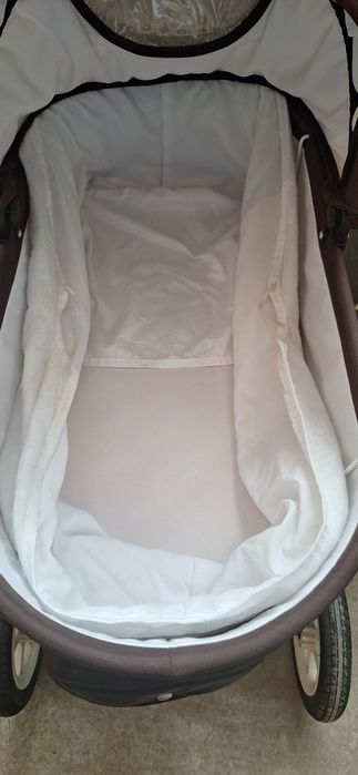 Комбинирана бебешка количка