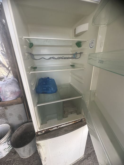 Продается холодильник