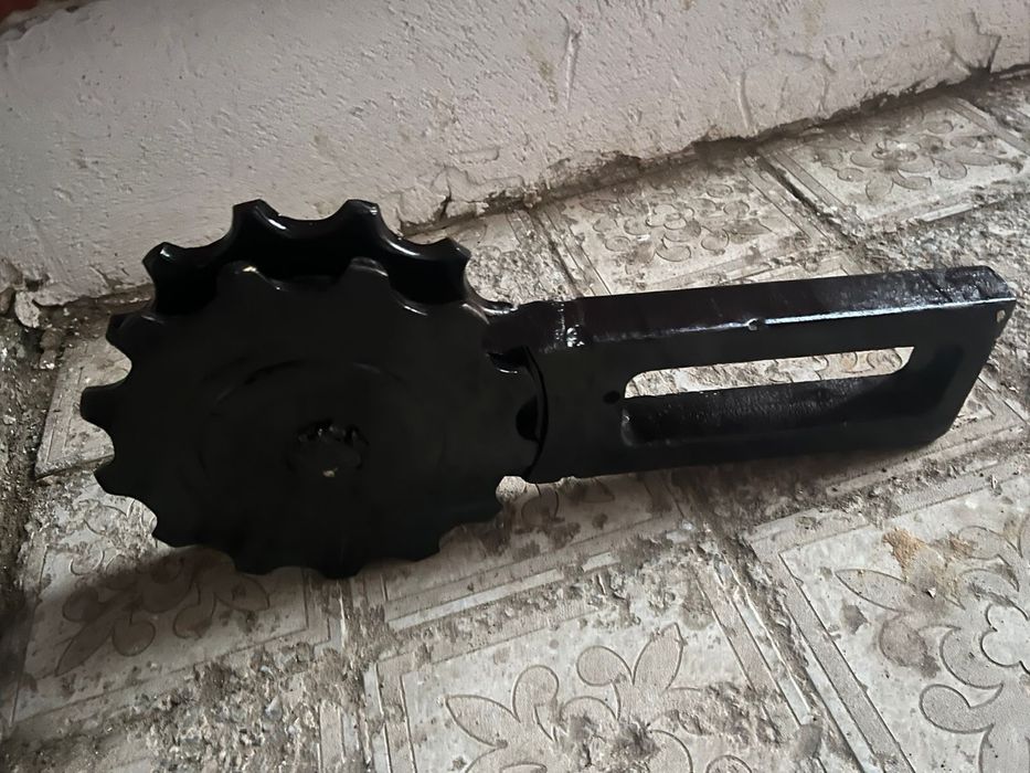 Голова бара траншеекопатель