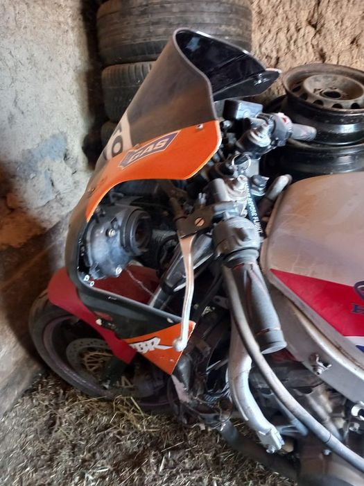 Honda cbr f3 600