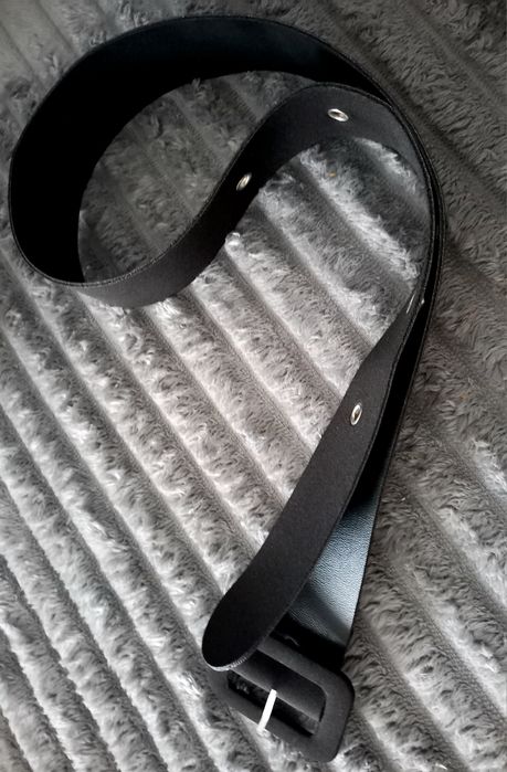 Черные брюки классические