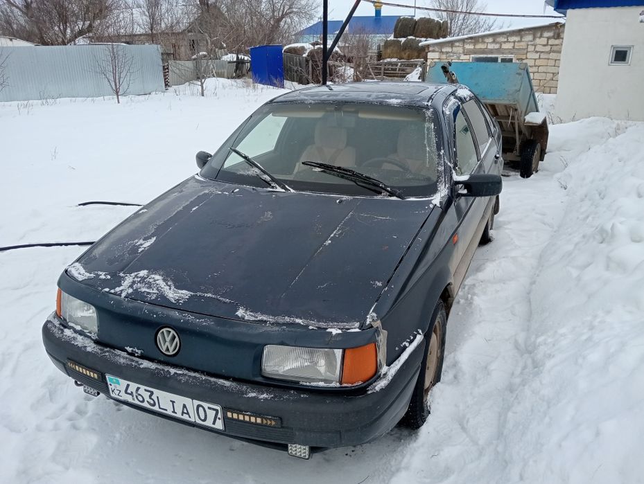 Продам Пассат б3 седан 1.8 моновпрыск