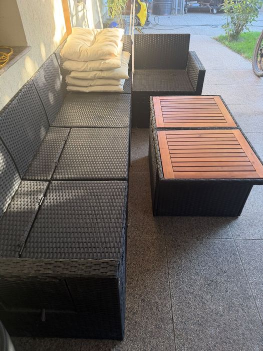 Vand mobilier gradina