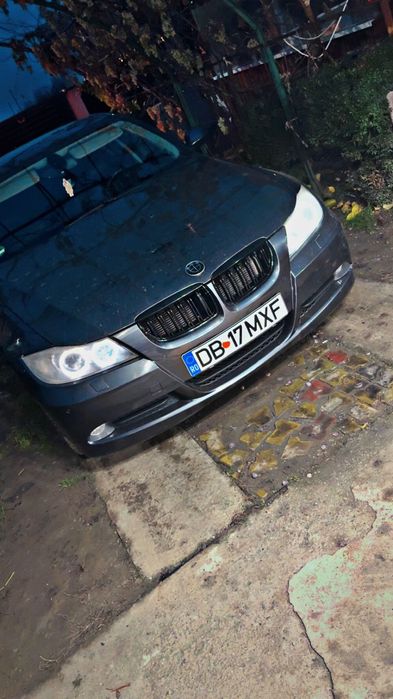 Vând BMW e90 320d n47