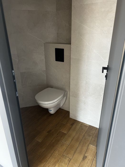 Дава се под наем Офис в Казанлък - 60 кв.м за 331.5 € - Снимка #3