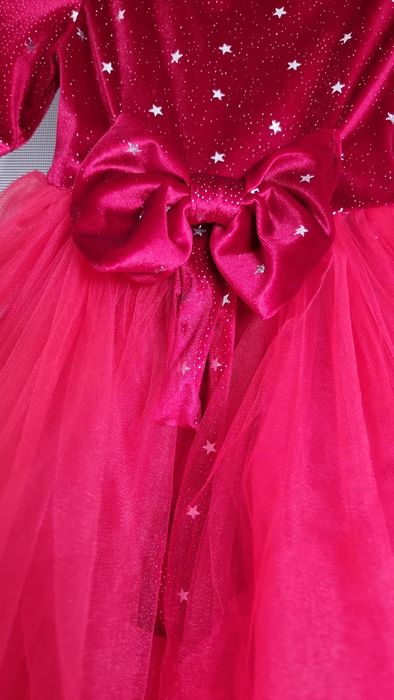 Rochie rosie fetite