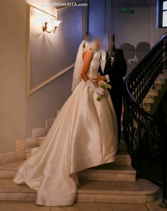 Rochie mireasa Pronovias
